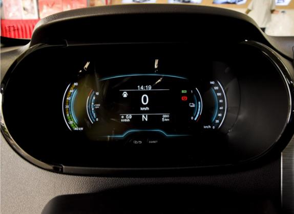 小蚂蚁 2022款 甜粉款 半糖版 三元锂 30kW 408km 中控类   仪表盘