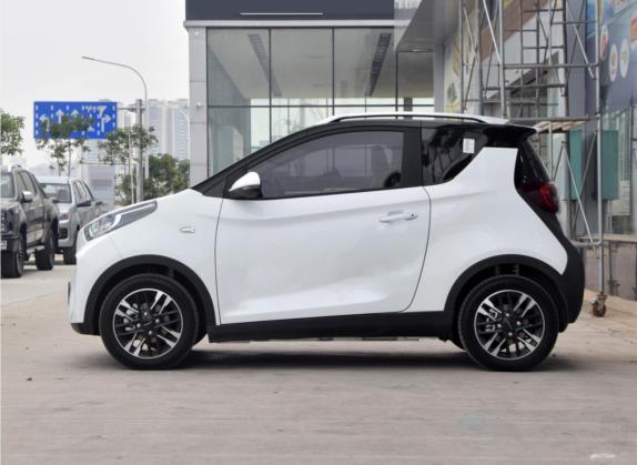 小蚂蚁 2022款 甜粉款 全糖版 三元锂 30kW 408km 外观   正侧