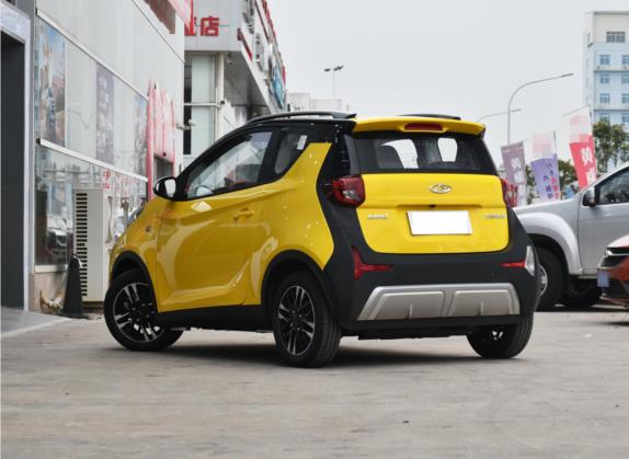 小蚂蚁 2022款 甜粉款 全糖版 三元锂 55kW 408km 外观   斜后