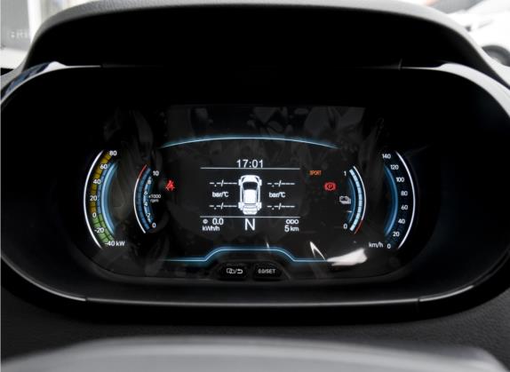 小蚂蚁 2022款 甜粉款 全糖版 三元锂 55kW 408km 中控类   仪表盘