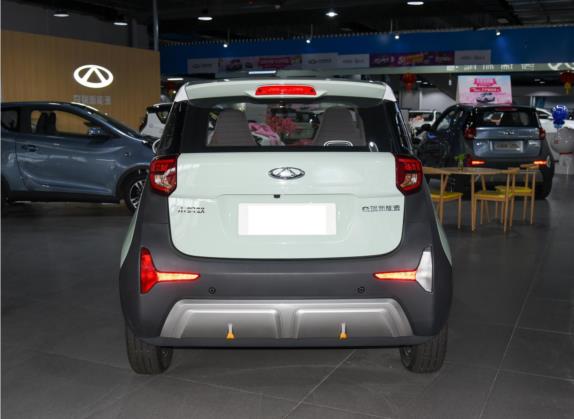 小蚂蚁 2022款 改款 甜粉款 微糖版 三元锂 30.6kWh 30kW 301km 外观   正后
