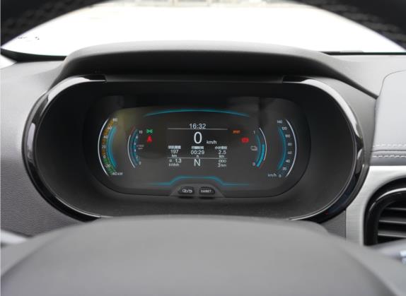 小蚂蚁 2022款 改款 甜粉款 半糖版 三元锂 55kW 408km 中控类   仪表盘