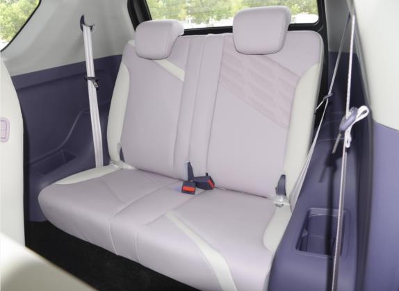 小蚂蚁 2022款 魅 洛可可 30.6kWh 车厢座椅   后排空间