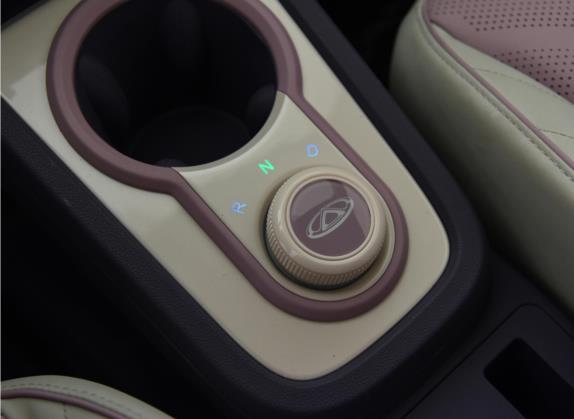 小蚂蚁 2022款 魅 罗曼司 30.6kWh 中控类   挡把