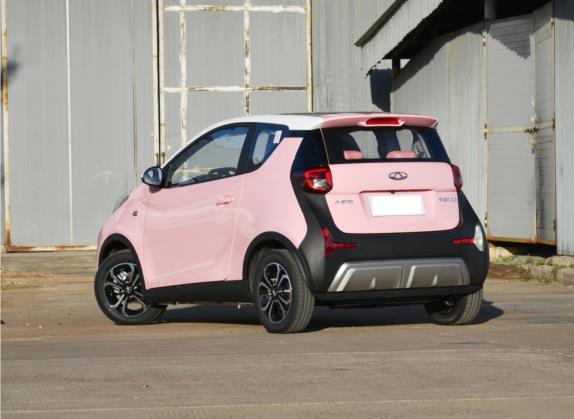 小蚂蚁 2022款 30万蚁粉款 加糖版 磷酸铁锂 29.2kWh 30kW 301km 外观   斜后
