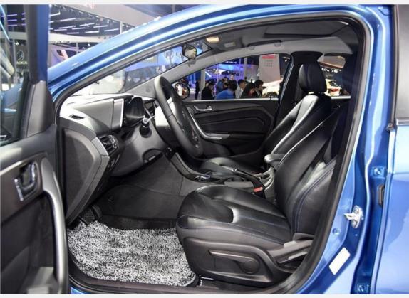艾瑞泽5e 2017款 智酷版 车厢座椅   前排空间