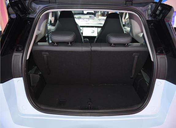 奇瑞无界Pro 2022款 408km 神兽版 三元锂 车厢座椅   后备厢
