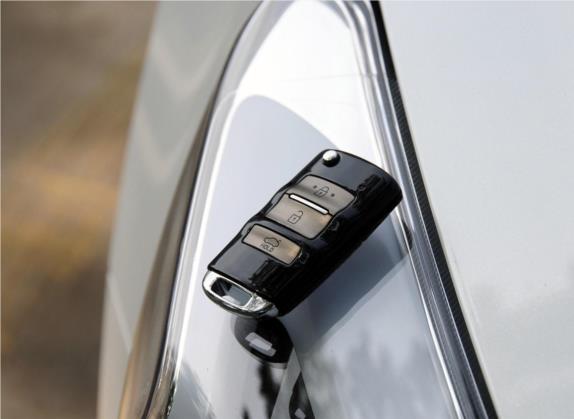 凯尊 2013款 2.4L 商务型 国V 其他细节类   钥匙