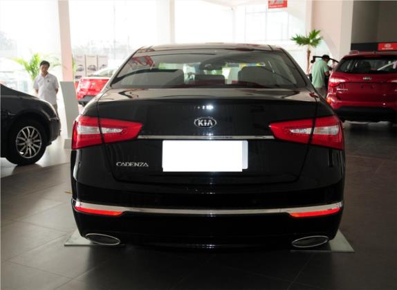 凯尊 2013款 2.4L 商务天窗型 国IV 外观   正后