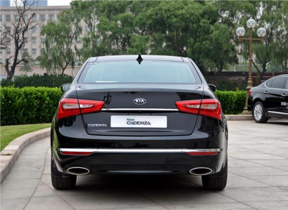 凯尊 2013款 2.4L 旗舰型 国IV 外观   正后