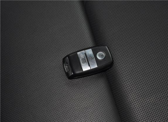速迈 2014款 1.6T 豪华版 国IV 其他细节类   钥匙