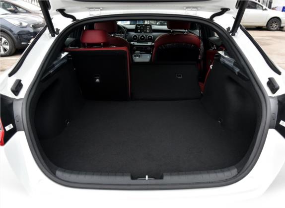斯汀格 2018款 2.0T GT+ 车厢座椅   后备厢