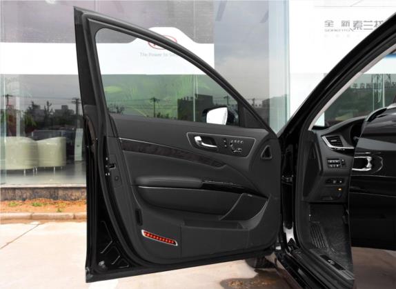 起亚K9 2015款 3.8L 尊贵版 车厢座椅   前门板