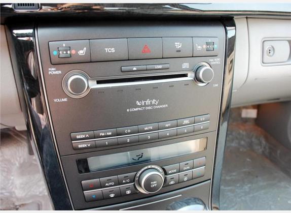 欧菲莱斯 2007款 2.7 V6 中控类   中控台