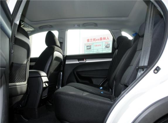 索兰托 2013款 2.2T 5座柴油舒适版 车厢座椅   后排空间