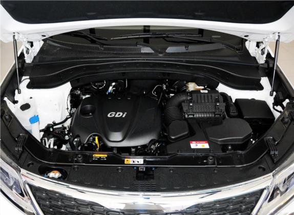 索兰托 2013款 2.4L 7座汽油豪华版 国V 其他细节类   发动机舱
