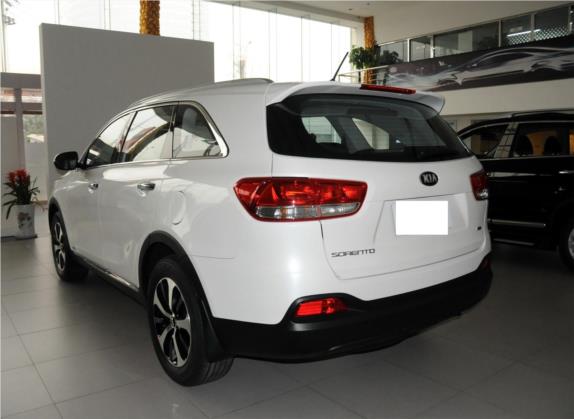 索兰托 2015款 索兰托L 2.4L 汽油4WD运动版 5座 国V 外观   斜后