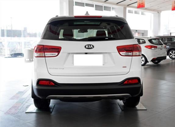 索兰托 2015款 索兰托L 2.4L 汽油4WD精英版 5座 国V 外观   正后