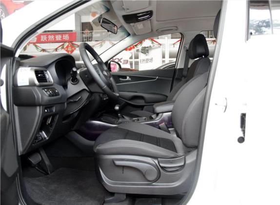 索兰托 2015款 索兰托L 2.4L 汽油2WD运动版 5座 国V 车厢座椅   前排空间