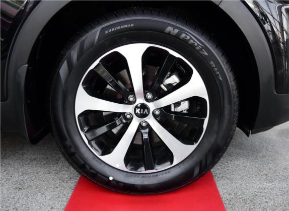 索兰托 2015款 索兰托L 2.4L 汽油4WD运动版 7座 国V 其他细节类   前轮