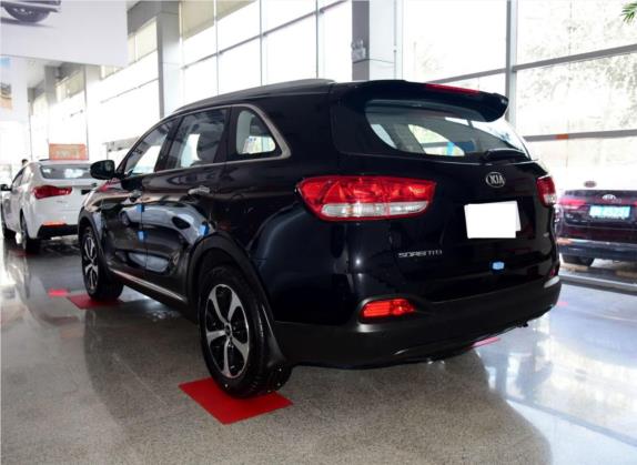 索兰托 2015款 索兰托L 2.4L 汽油4WD运动版 7座 国V 外观   斜后
