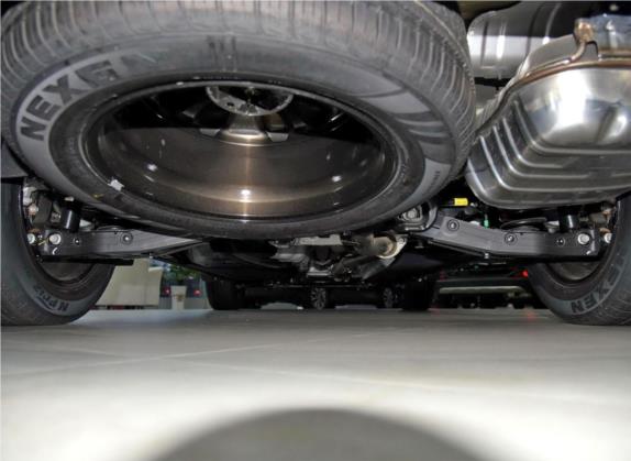 索兰托 2015款 索兰托L 2.2T 柴油4WD精英版 5座 国IV 其他细节类   后悬架