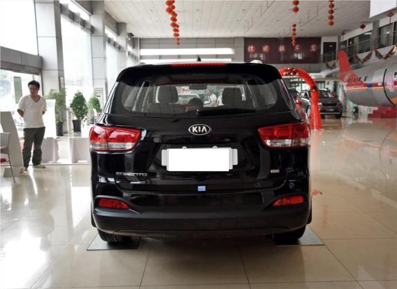 索兰托 2015款 索兰托L 2.4L 汽油2WD运动版 5座 国IV 外观   正后