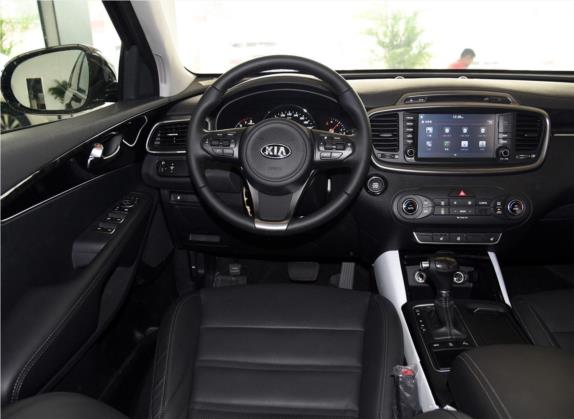 索兰托 2015款 索兰托L 2.4L 汽油4WD精英版 7座 国IV 中控类   驾驶位
