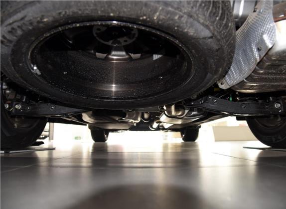 索兰托 2015款 索兰托L 2.4L 汽油4WD精英版 7座 国IV 其他细节类   后悬架