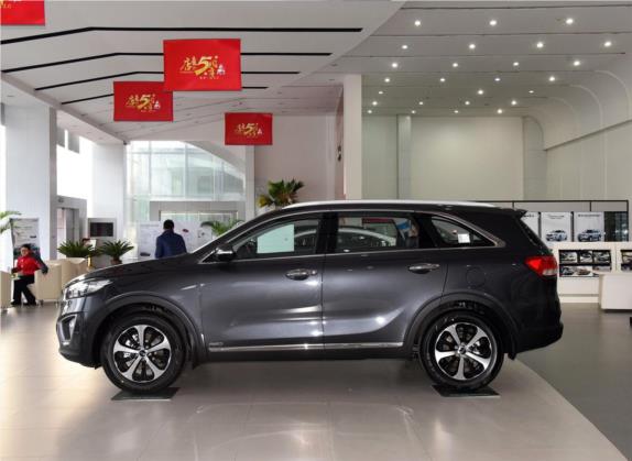 索兰托 2016款 索兰托L 2.4L 汽油4WD定制版 7座 国V 外观   正侧