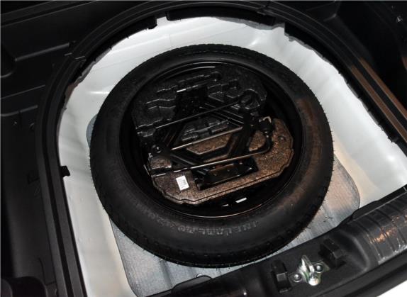 极睿 2017款 1.6L 豪华版 其他细节类   备胎