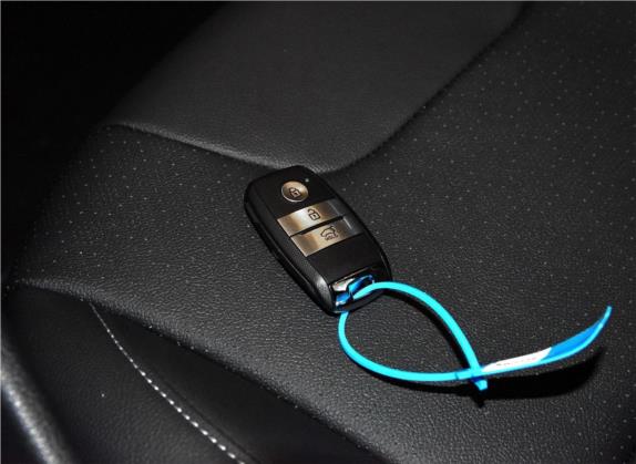 极睿 2017款 1.6L 豪华版 其他细节类   钥匙