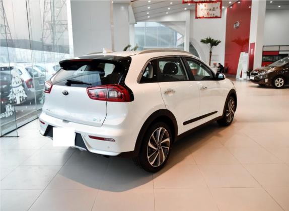 极睿 2017款 1.6L 豪华版 外观   斜后