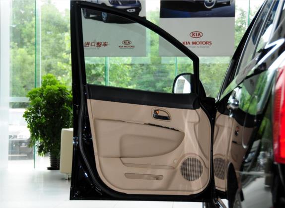 佳乐 2011款 2.0L 7座自动舒适版 车厢座椅   前门板