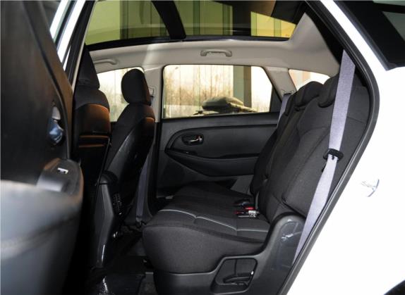 佳乐 2013款 2.0L 5座自动标准版 国IV 车厢座椅   后排空间