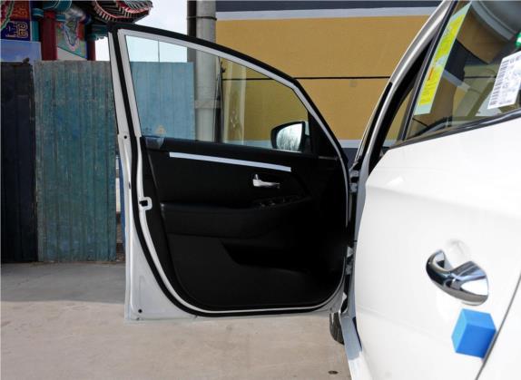 佳乐 2013款 2.0L 7座自动豪华版 国IV 车厢座椅   前门板