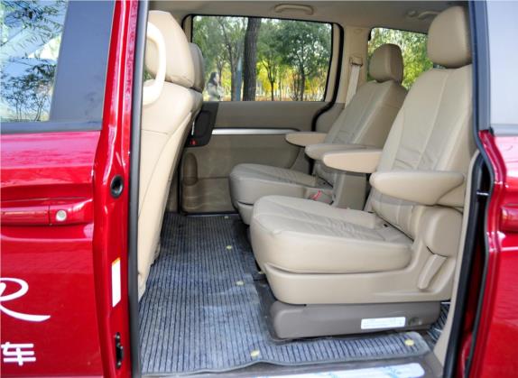 起亚VQ 2013款 2.2T VQ-R 豪华版 车厢座椅   后排空间