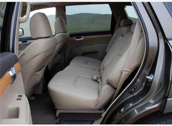 霸锐 2008款 3.8L 豪华版 国IV 车厢座椅   后排空间