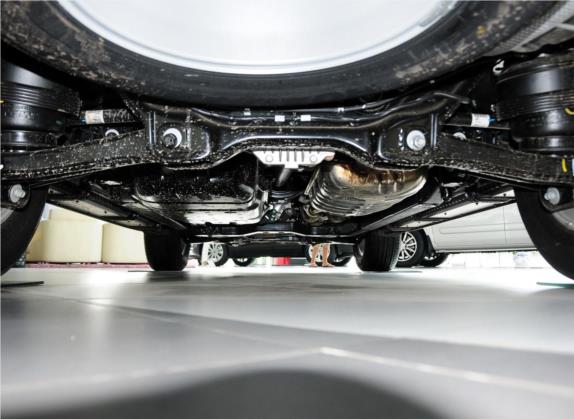 霸锐 2013款 3.8L 豪华版 国V 其他细节类   后悬架