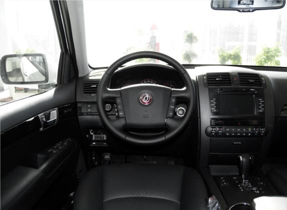霸锐 2015款 3.8L 豪华版 国V 中控类   驾驶位