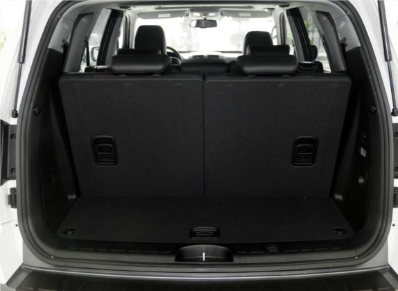 霸锐 2015款 3.8L 豪华版 国V 车厢座椅   后备厢