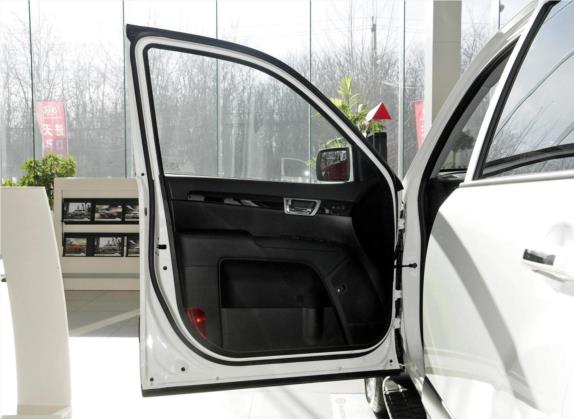 霸锐 2015款 3.8L 豪华版 国V 车厢座椅   前门板