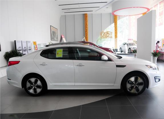起亚K5(进口) 2013款 2.0L Hybrid 外观   正侧
