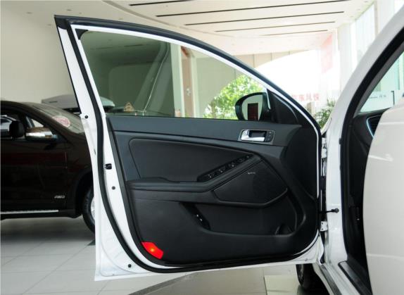 起亚K5(进口) 2014款 2.0L Hybrid 旗舰版 车厢座椅   前门板