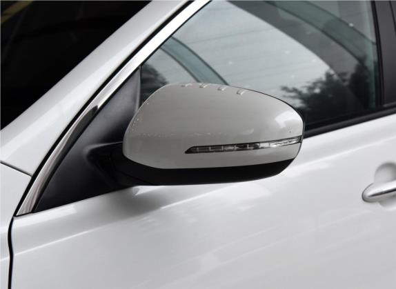 起亚K5(进口) 2014款 2.0L Hybrid 豪华版 外观细节类   外后视镜