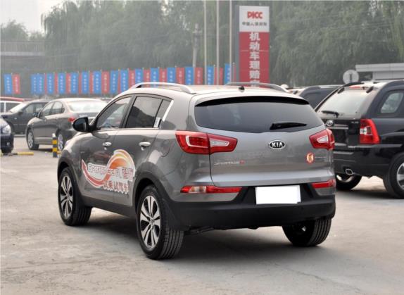 智跑 2011款 2.4L 自动四驱版Premium 外观   斜后