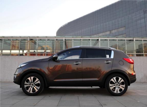 智跑 2011款 2.4L 自动四驱版Premium 外观   正侧