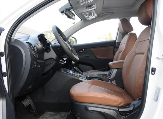 智跑 2014款 2.0L 自动两驱版GLS 车厢座椅   前排空间