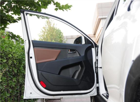 智跑 2014款 2.0L 自动两驱版GLS 车厢座椅   前门板