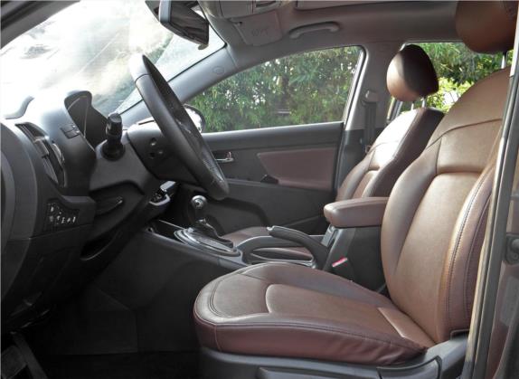 智跑 2014款 2.4L 自动四驱版GLS 车厢座椅   前排空间